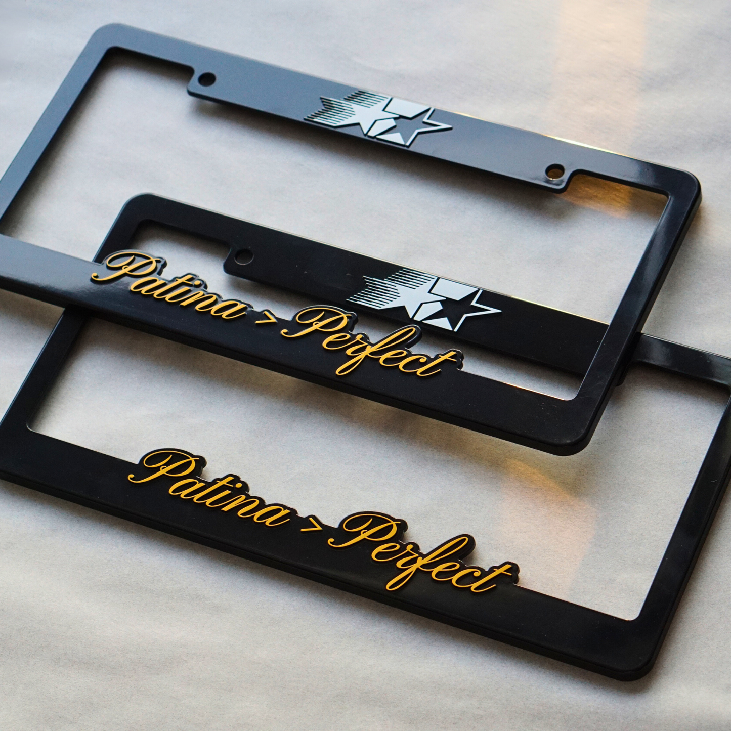 PATINA > PERFECT PLATE FRAME