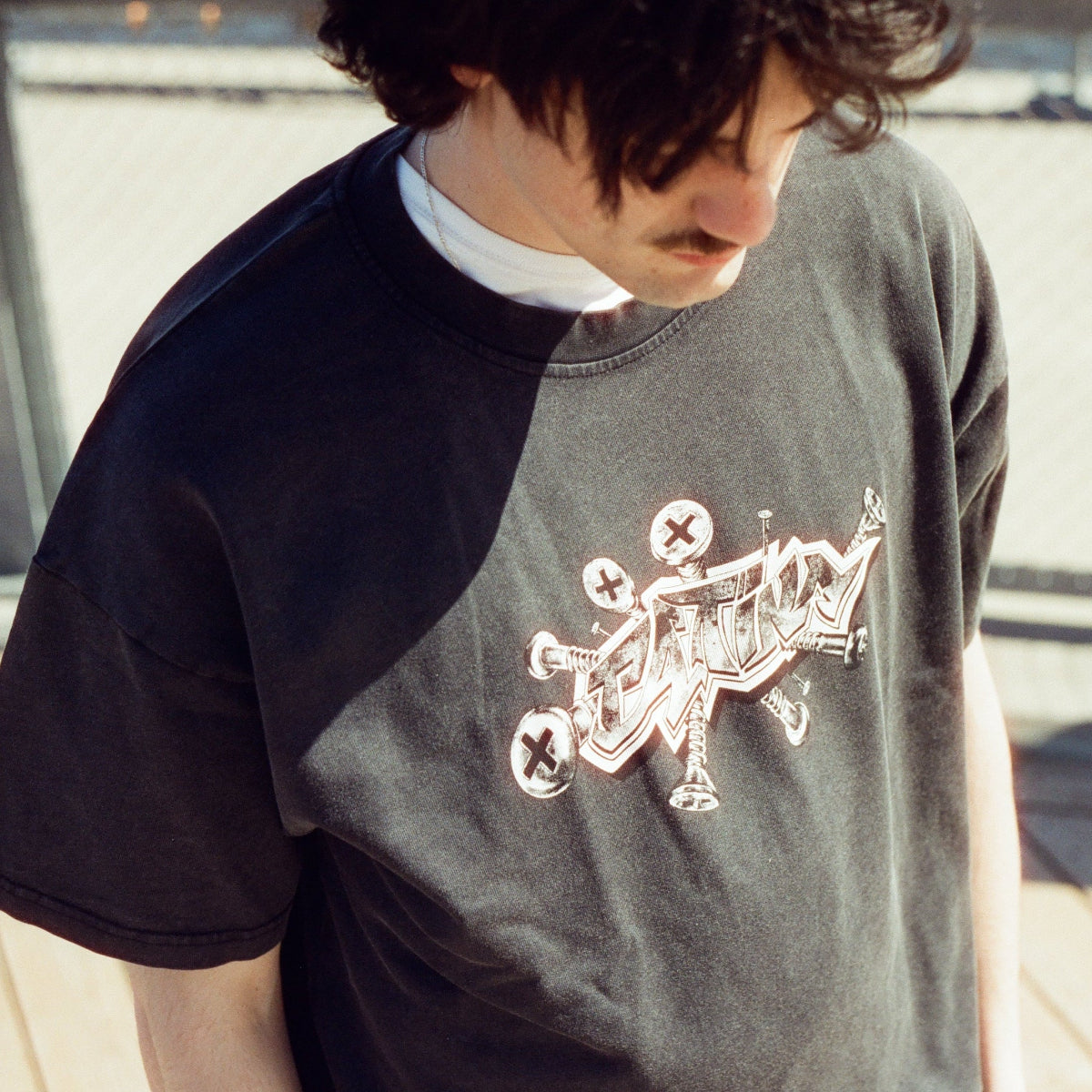 Screw shirt