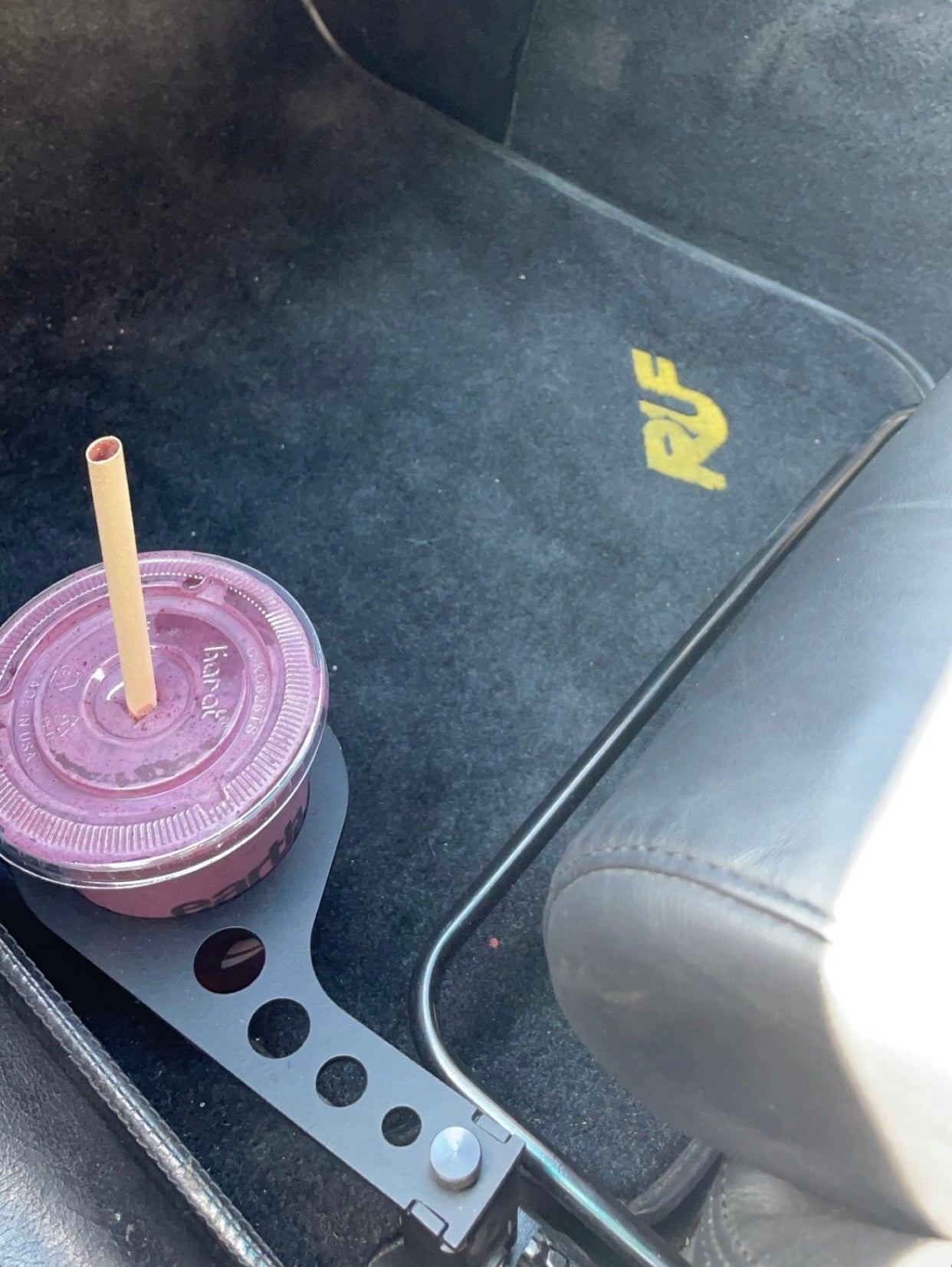 CUP HOLDER SOLUTION