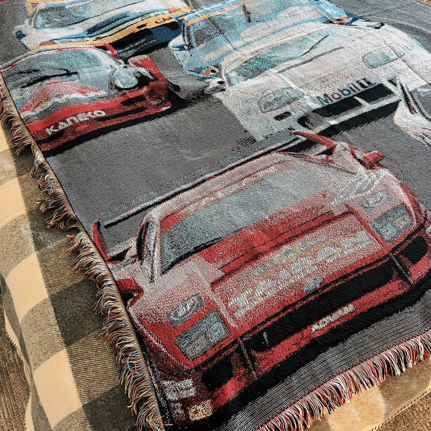 GTcup Woven Blanket